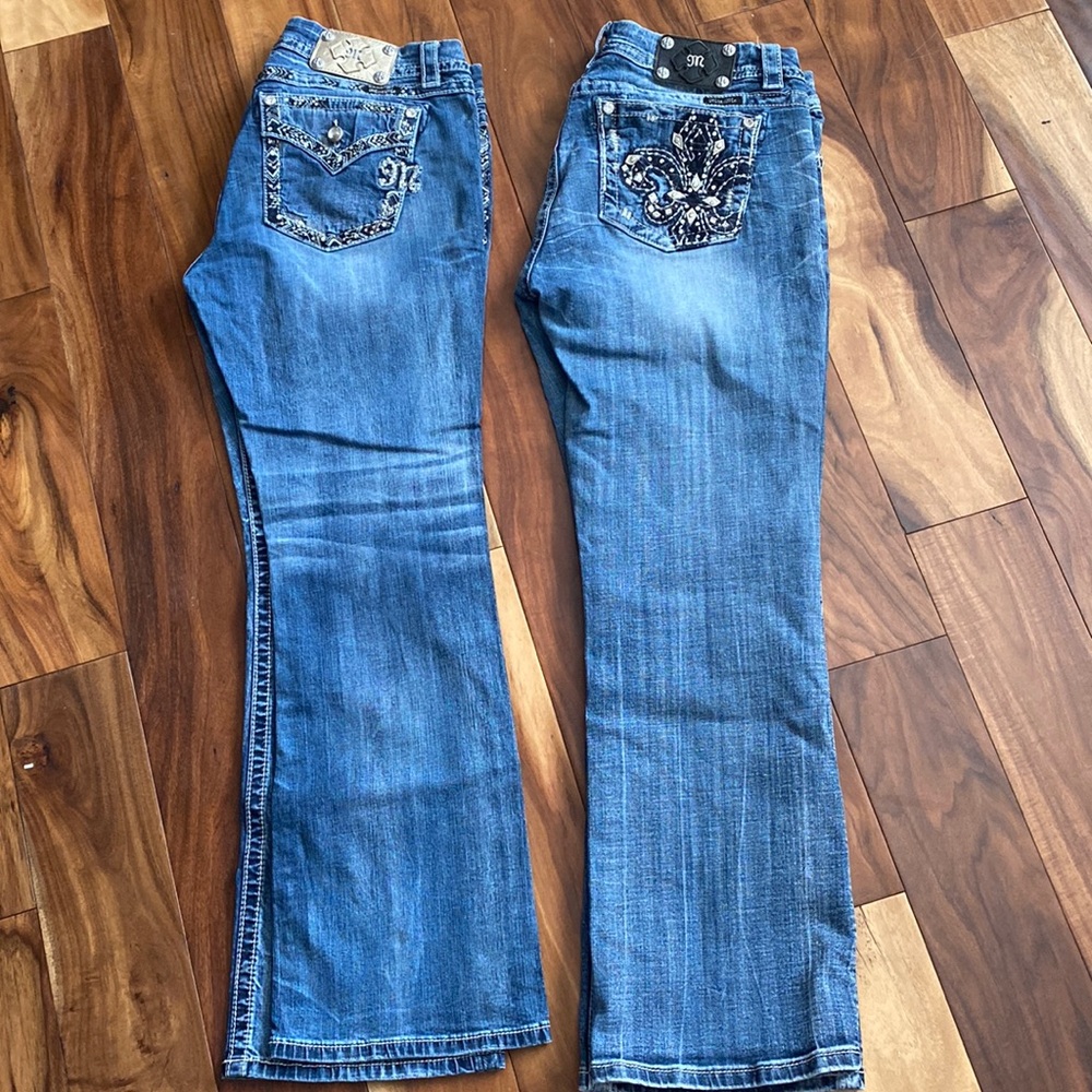2 pairs of miss me jeans